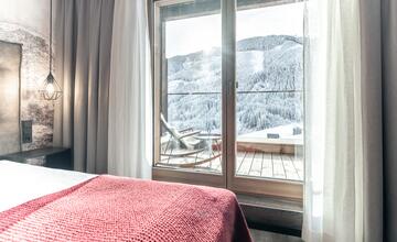 Hotelzimmer mit Ausblick auf Berge